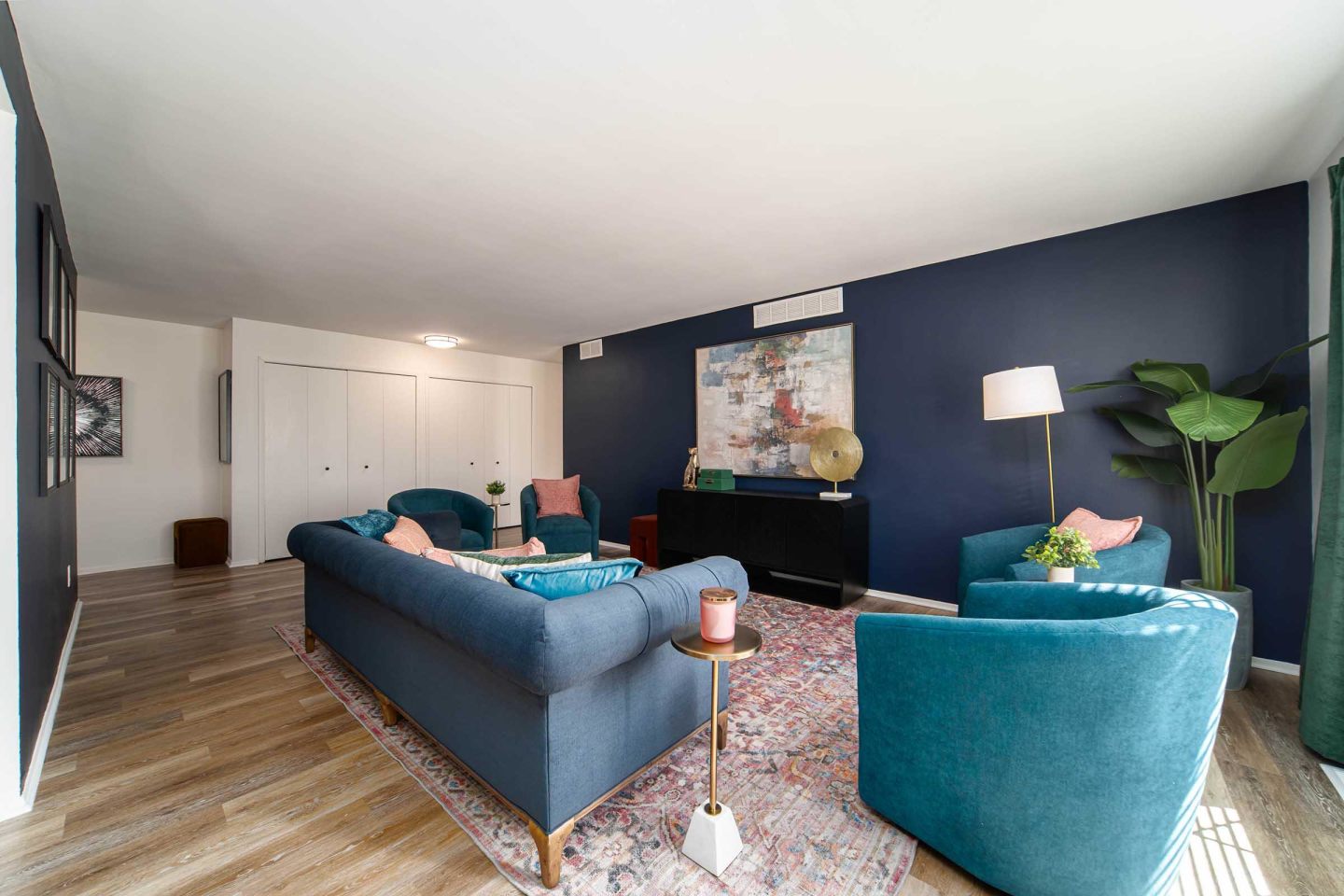 The Crossroads At Southfield Apartments Image 6