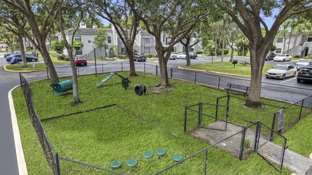 Stella Boca Raton Apartments Image 11