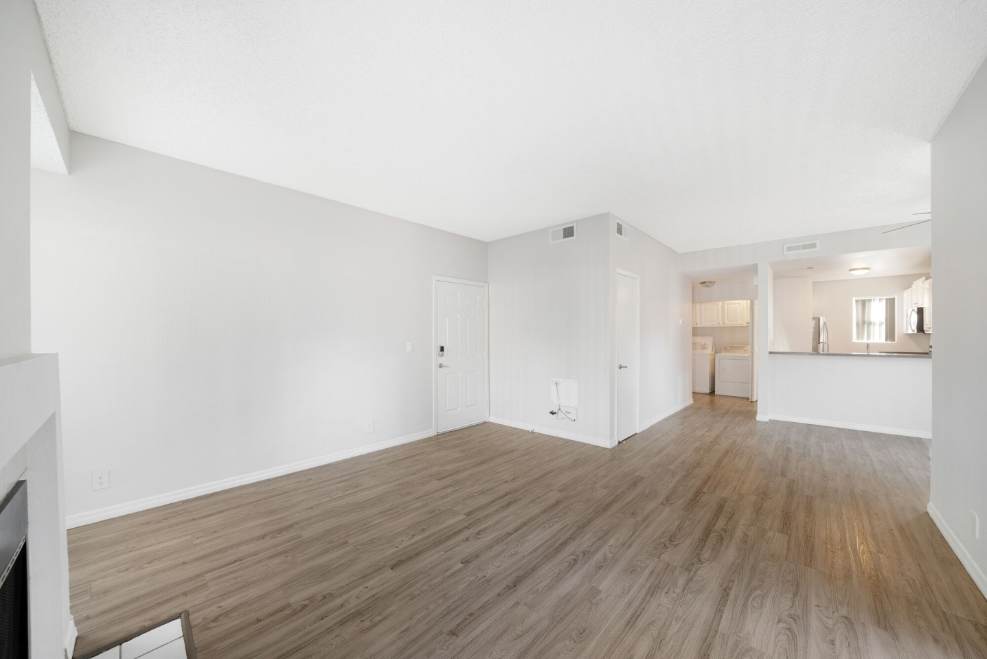 Bristle Pointe Image 14