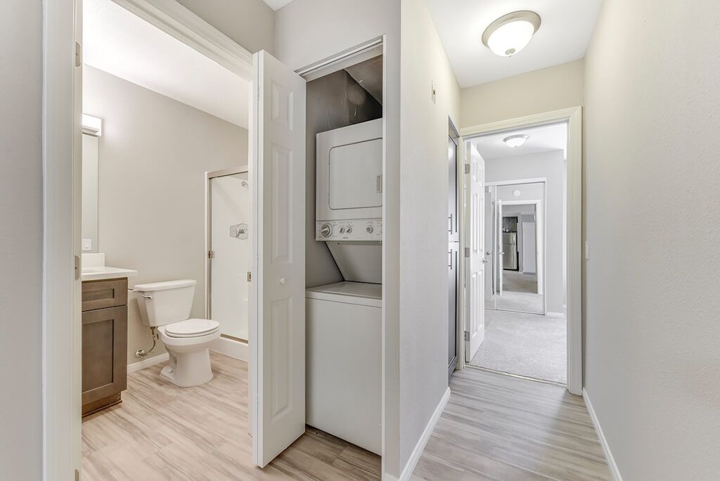 Santee Villas Image 13