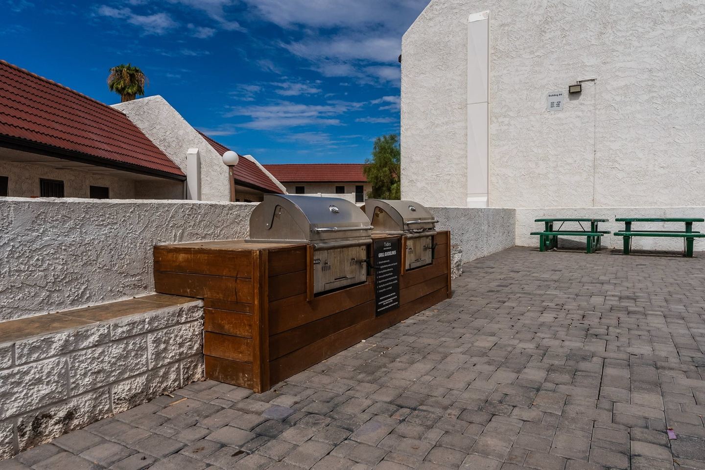 MadEry Apartments Image 3