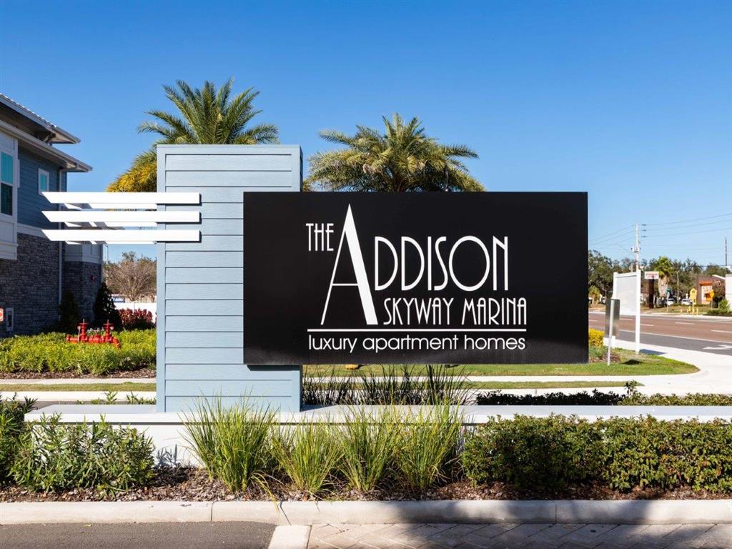 The Addison Skyway Marina Image 43