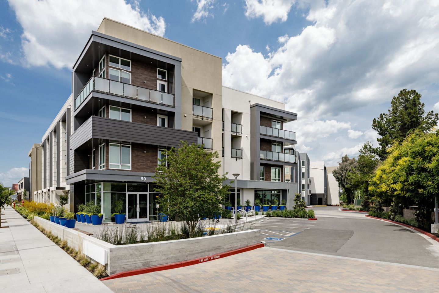 Cobalt Apartments Image 1