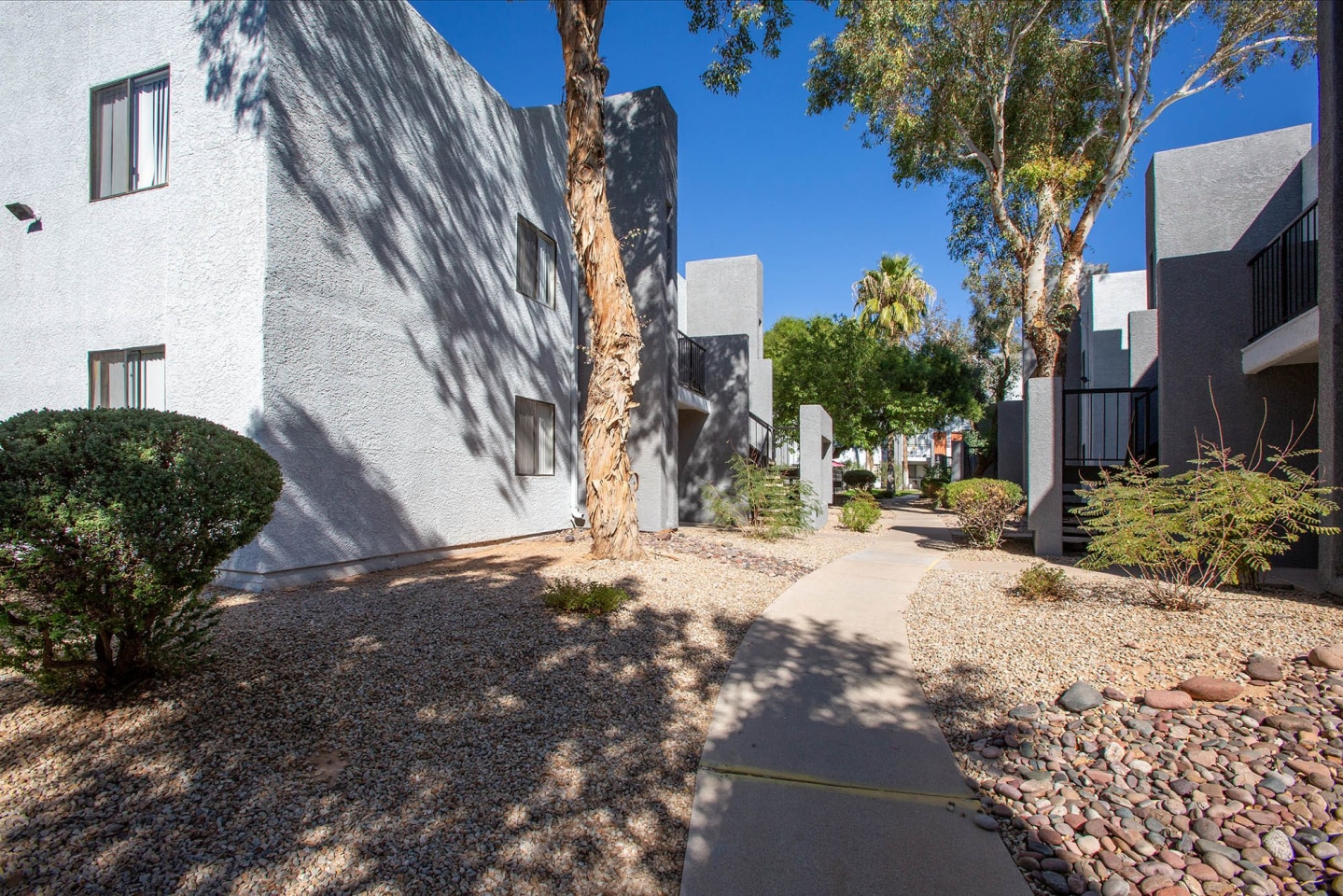 Acacia Hills Image 37