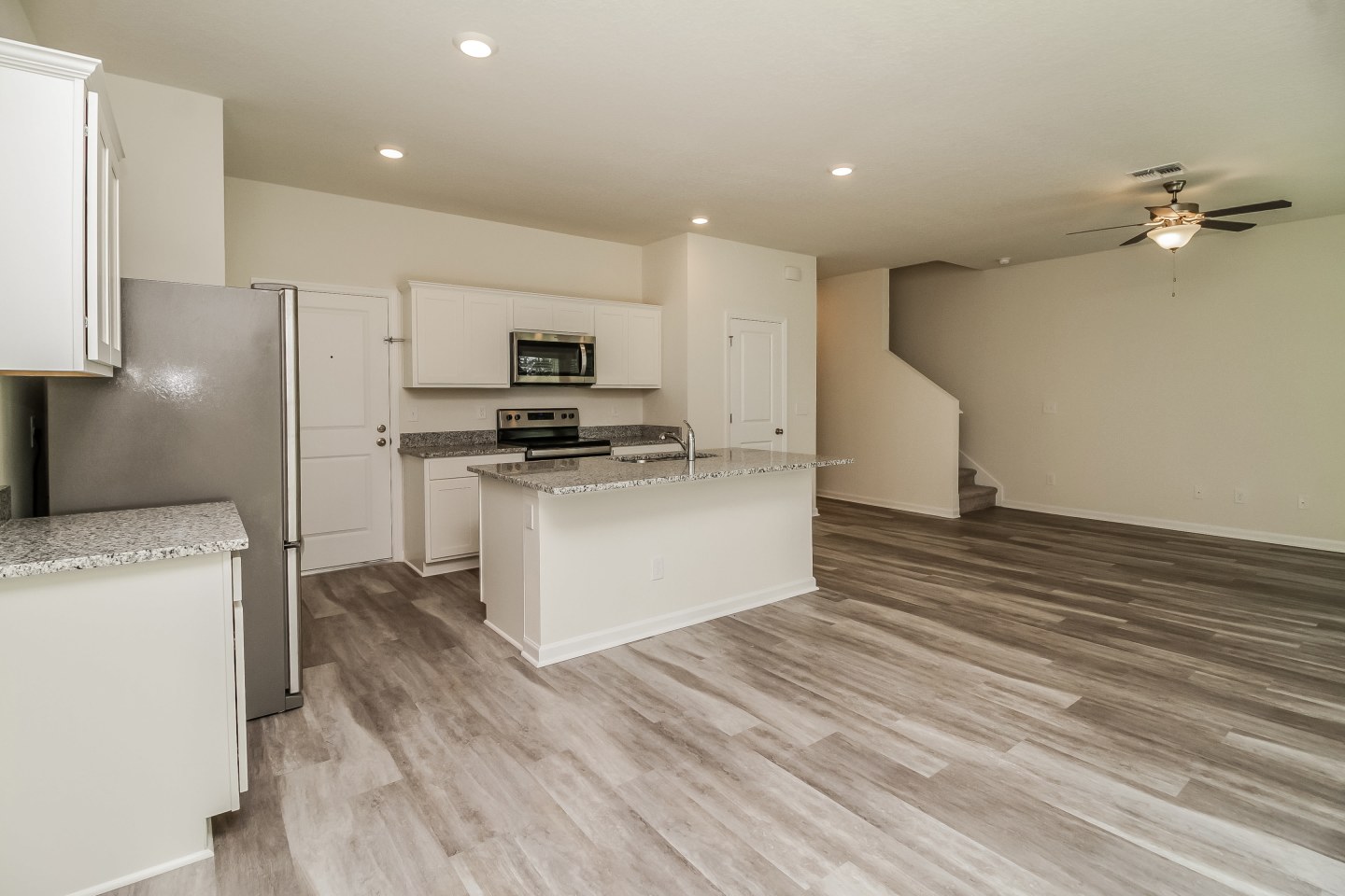 Lincoln Oaks Image 27
