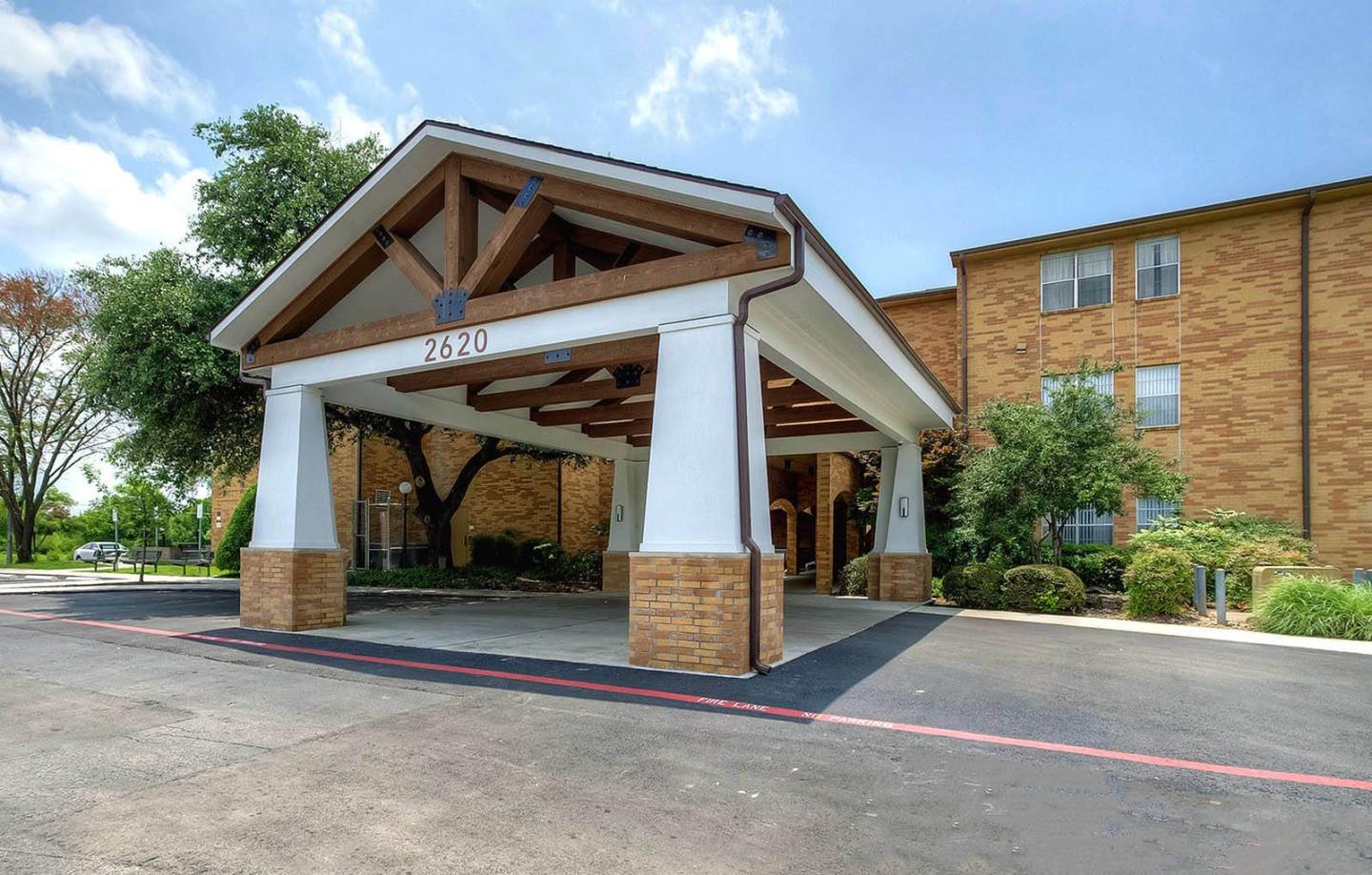 Silver Gardens - Senior & Affordable Housing Image 1