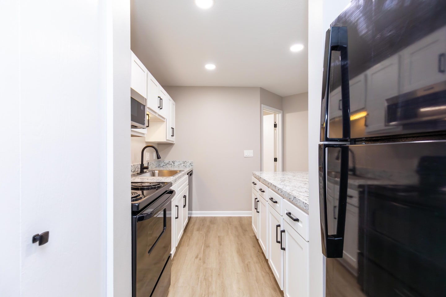 Market Mohawk Apartments Image 3