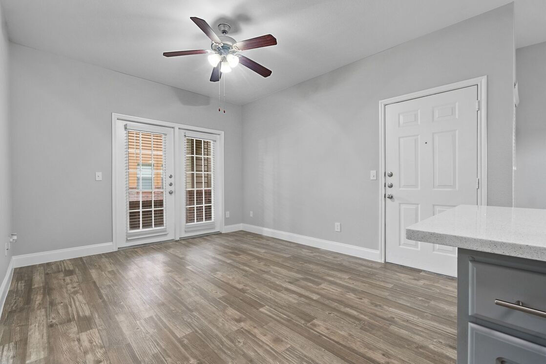 Larkin Apartment Homes Image 53