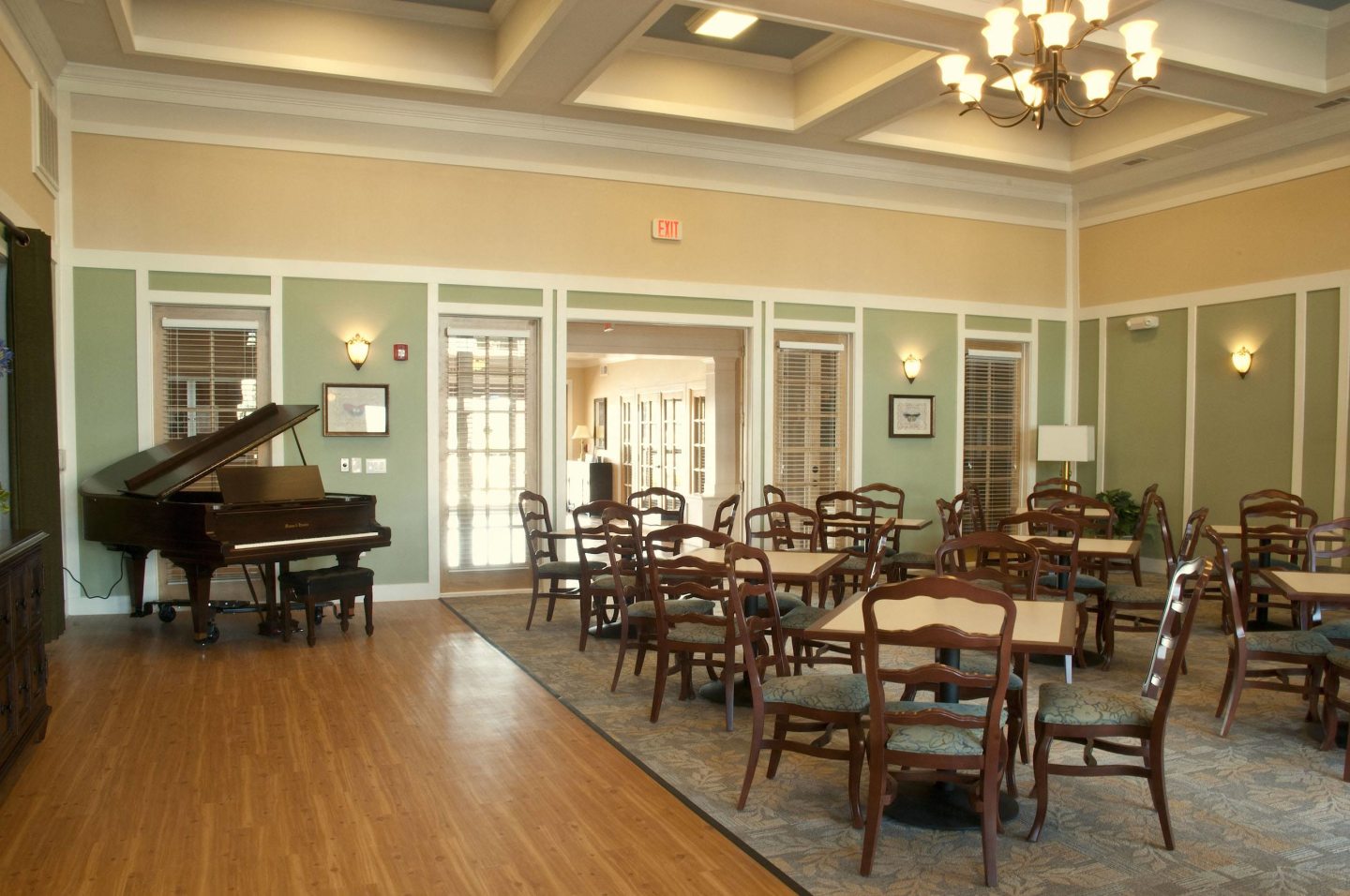 Belle at Bay Colony 55+ Apartments Image 7