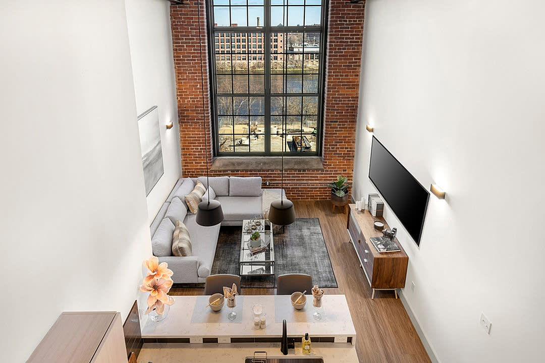 Riverwalk Lofts Image 25
