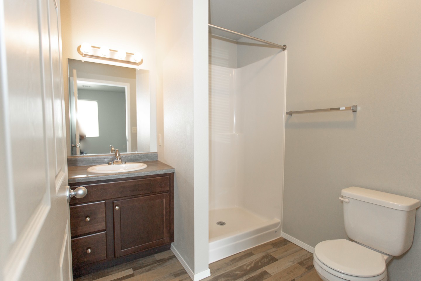 Thelin Center Apartments Image 10