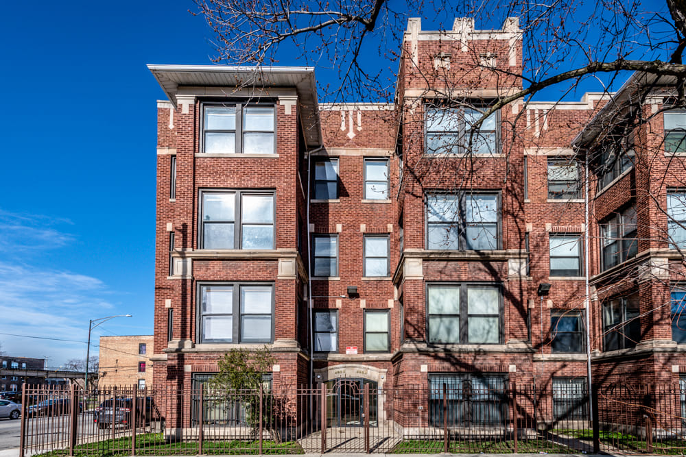 5854 S Michigan Ave Image 11