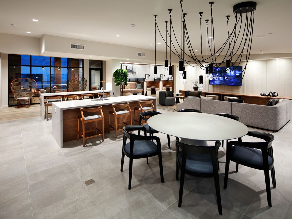 Avalon Alderwood Place Image 24