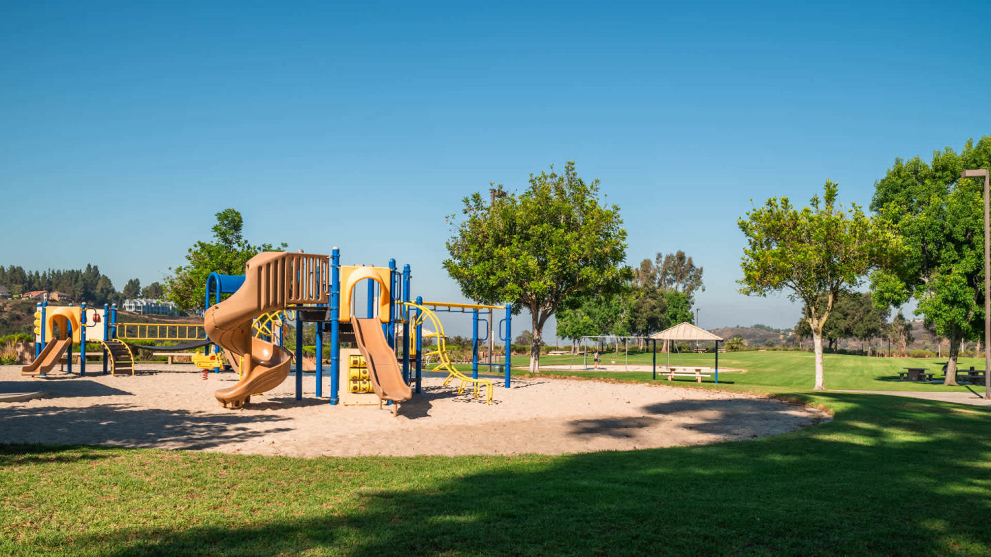 Ridgewood Village Image 19
