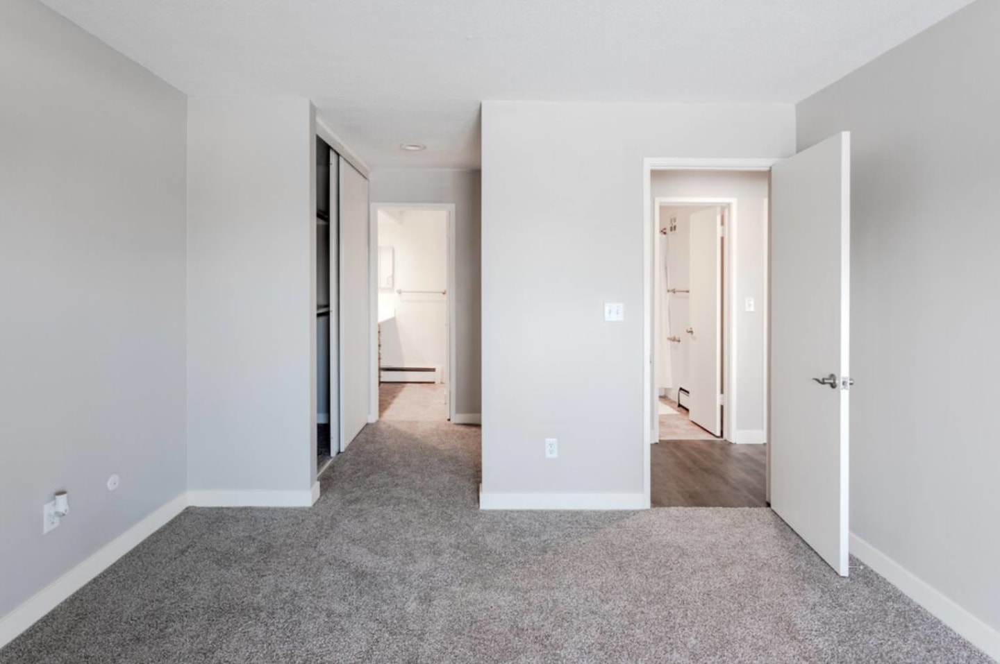 Lexington Hills Image 21