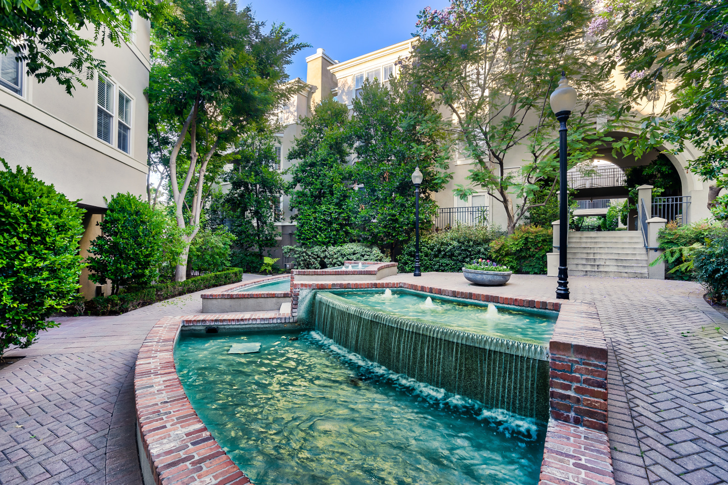 One Pearl Place Image 20