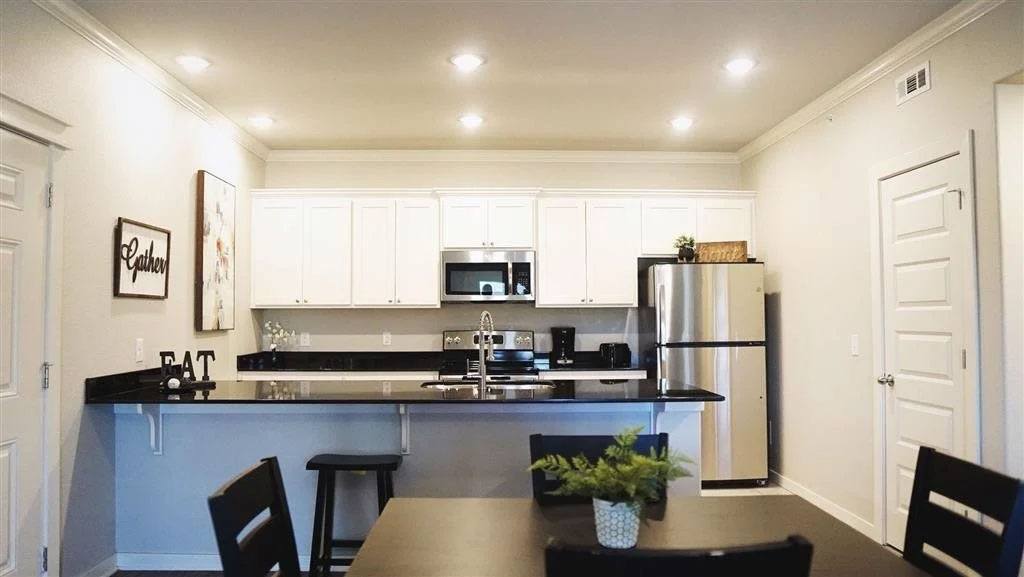Highland Park Apartments Image 4
