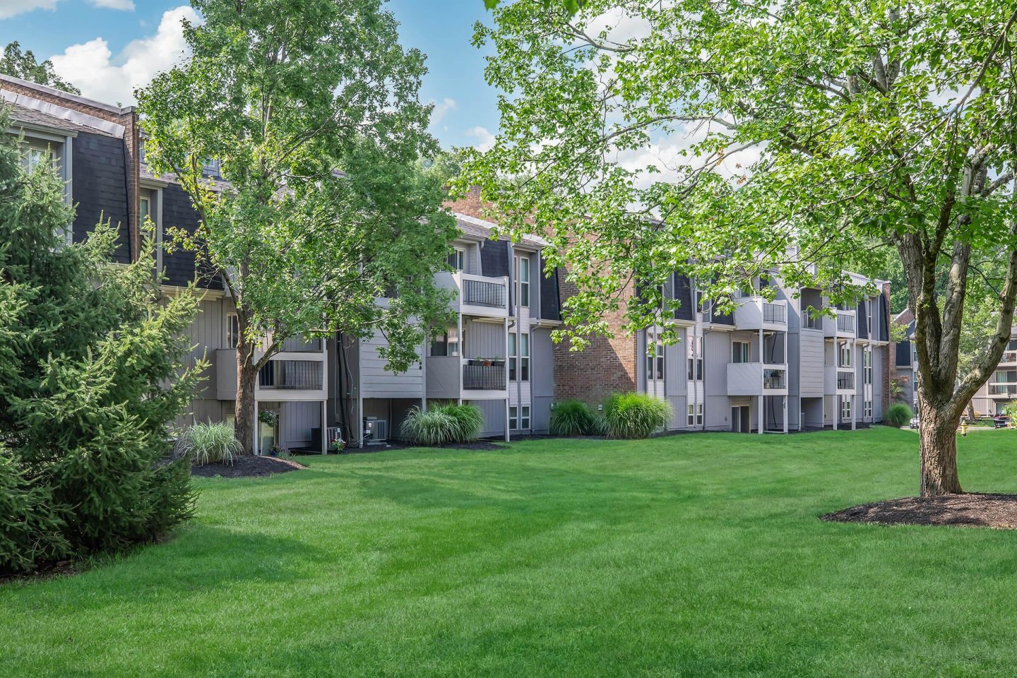 Arrowhead Apartments Image 18