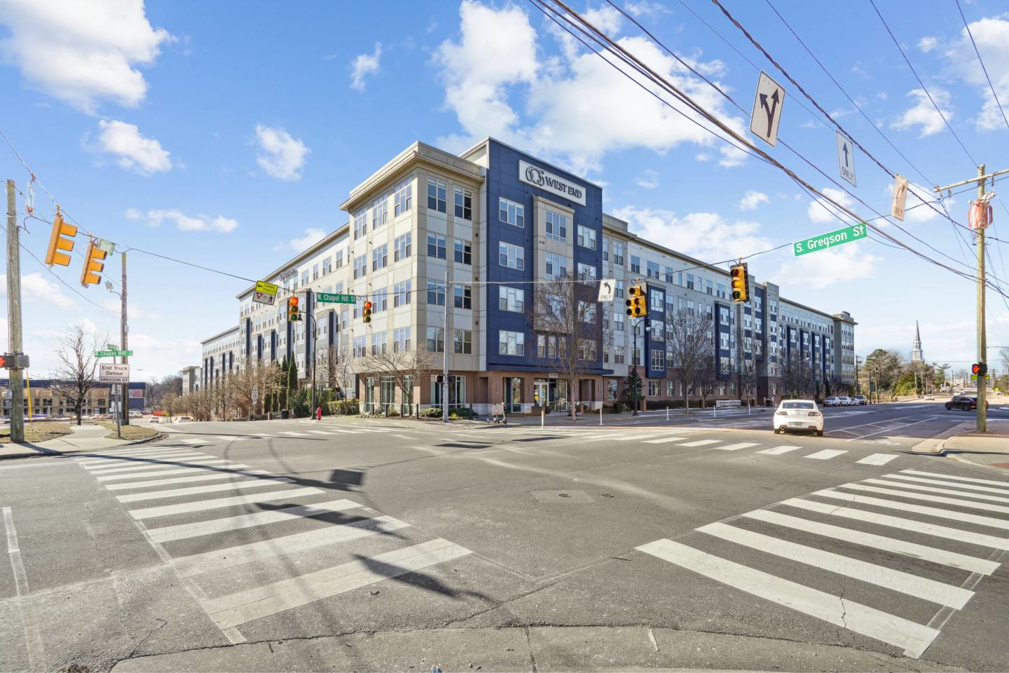 605 West End Image 19