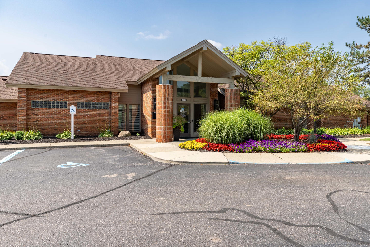 Oak Hill Image 21