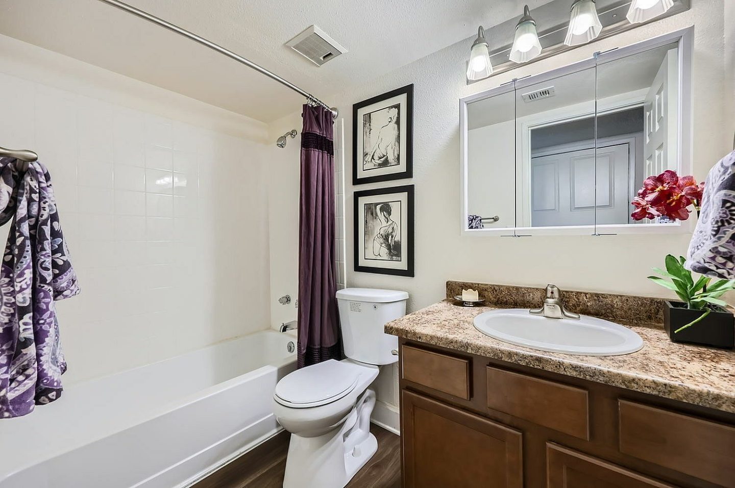 Cobblestone Ridge Image 16
