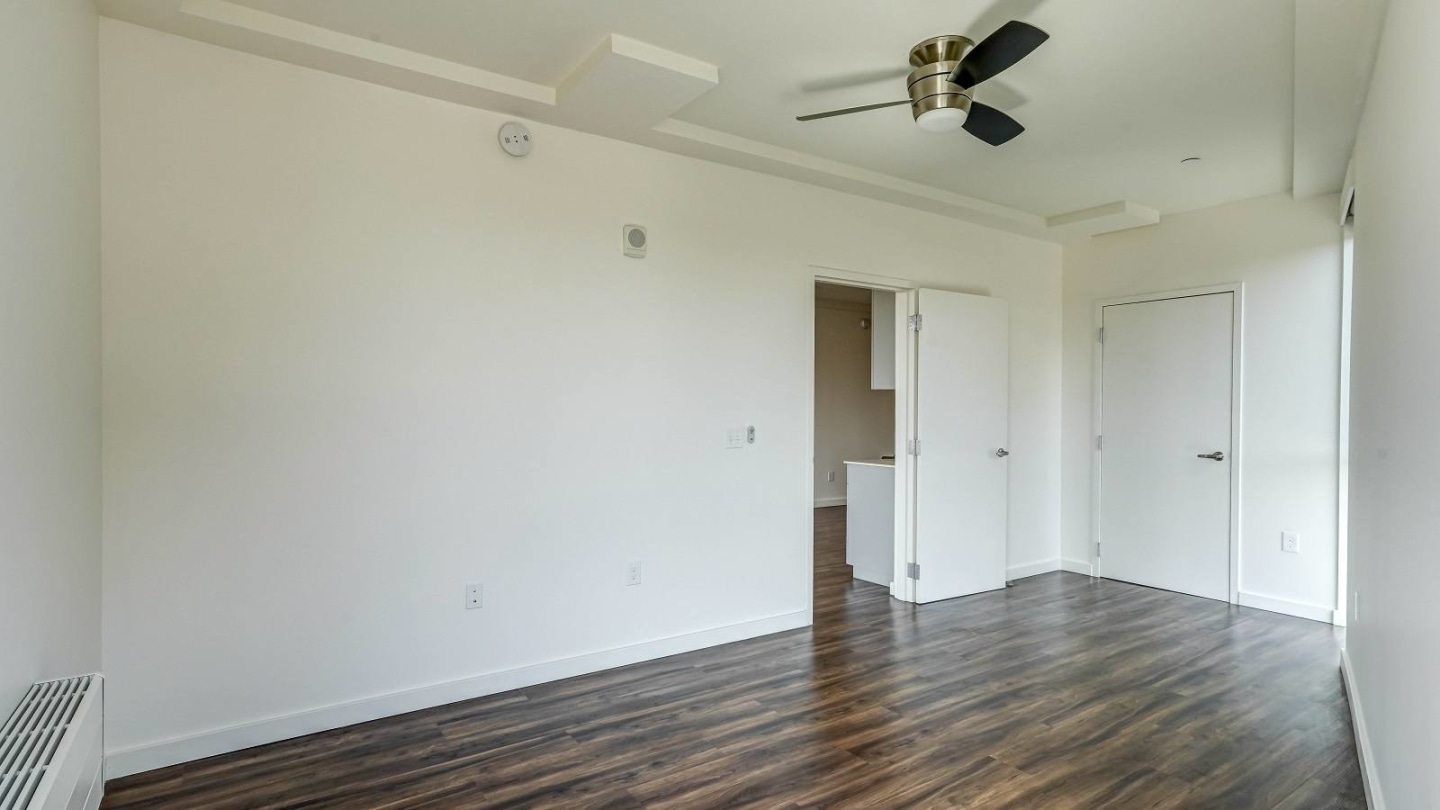 4801 Shattuck Image 44