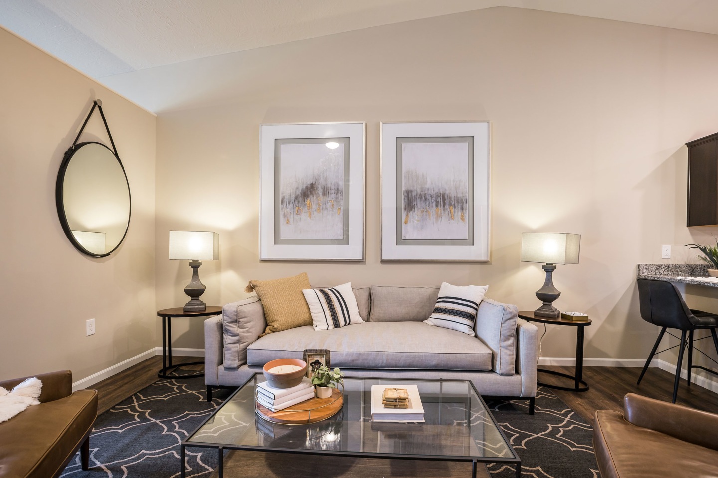 Redwood Grand Blanc Image 6