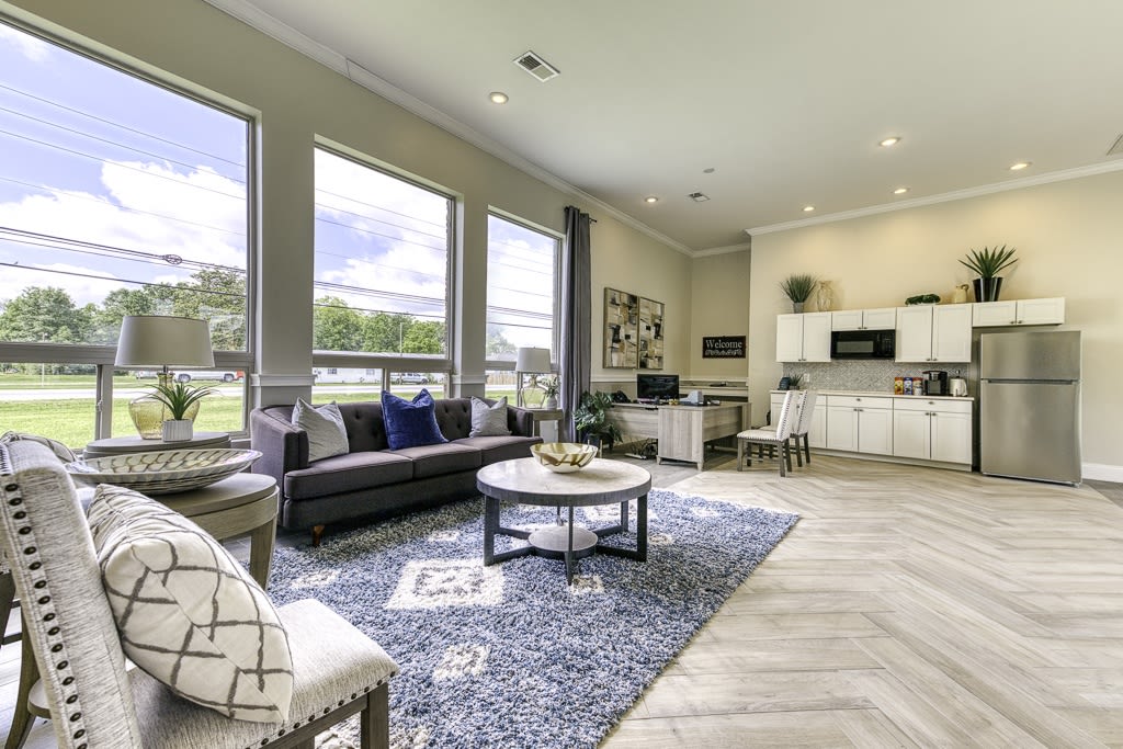 Briarwood Condominiums Image 27