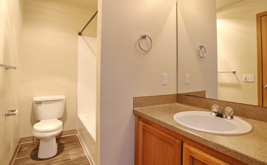 Fairway Edmonds Apartments Image 7