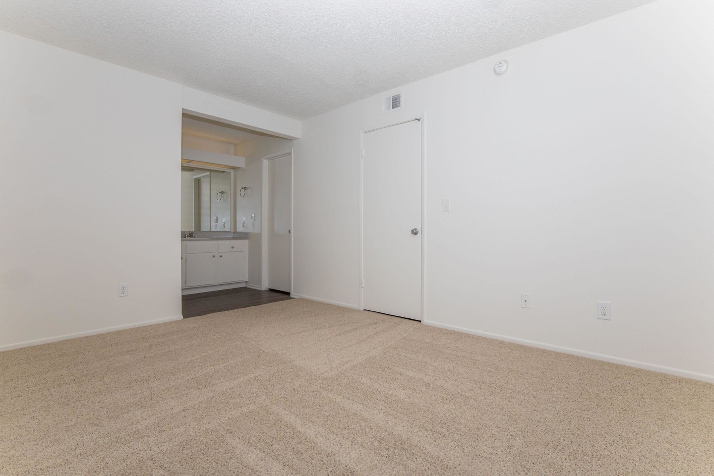 Maplewood Apartment Homes Image 34