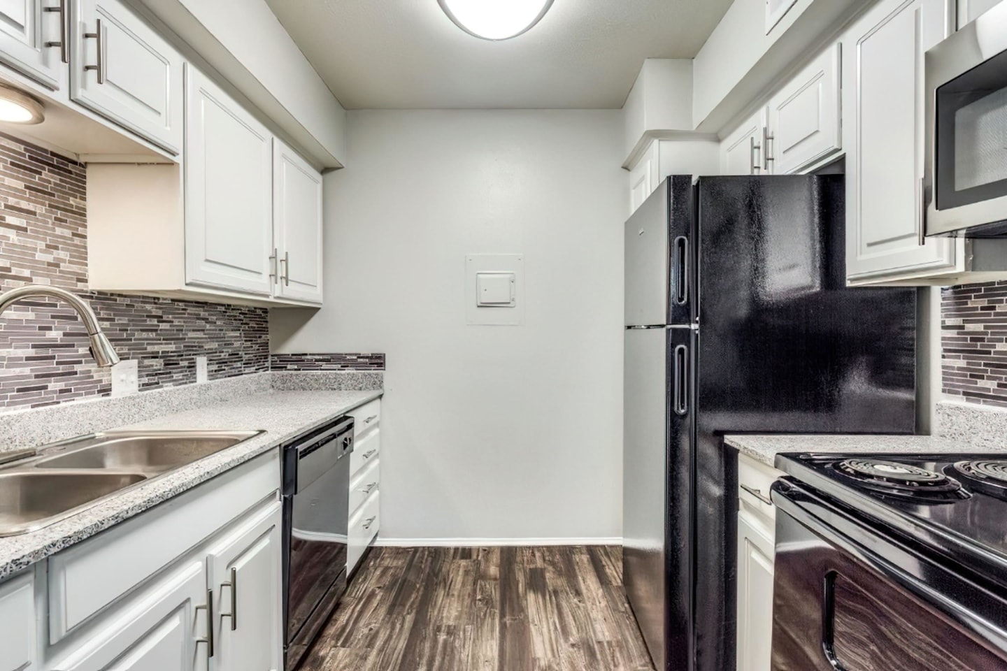 Fleetwood Apartment Homes Image 34
