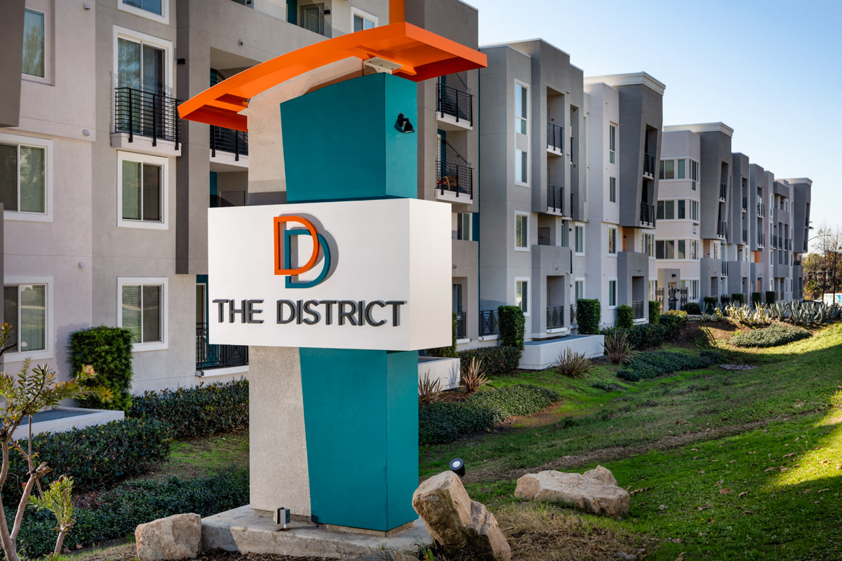 Alterra & Pravada at Grossmont Trolley Apartments Image 11
