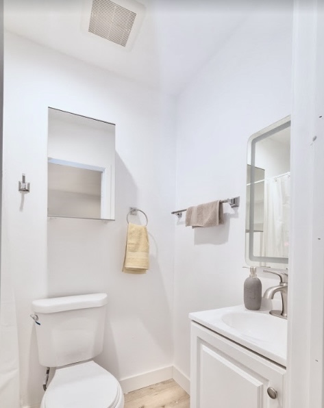 1455 W 36th Street - Co-Living Image 30