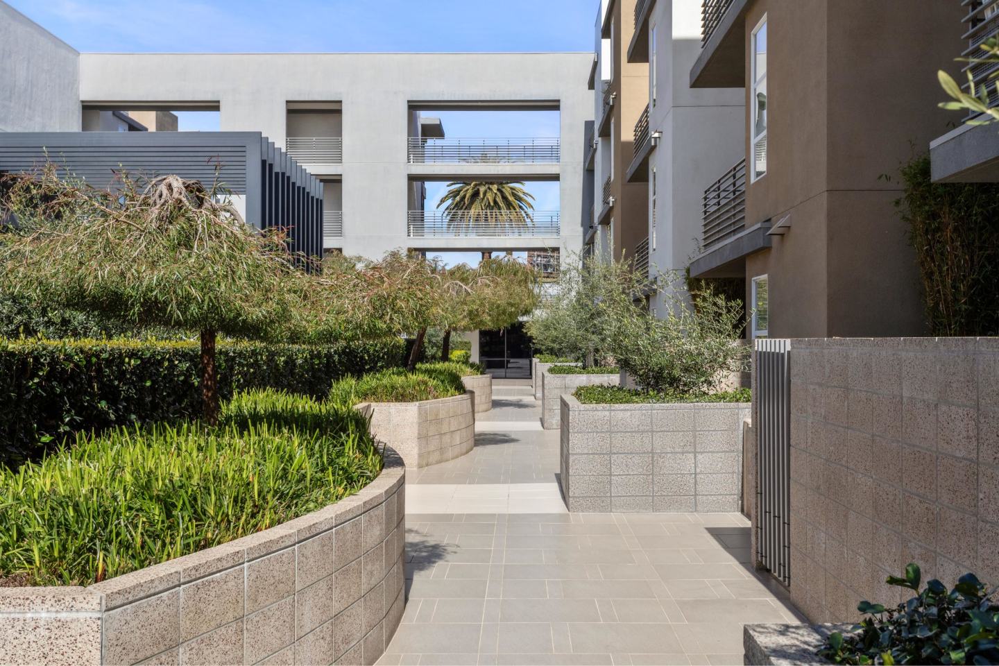 Sherman Circle Image 38