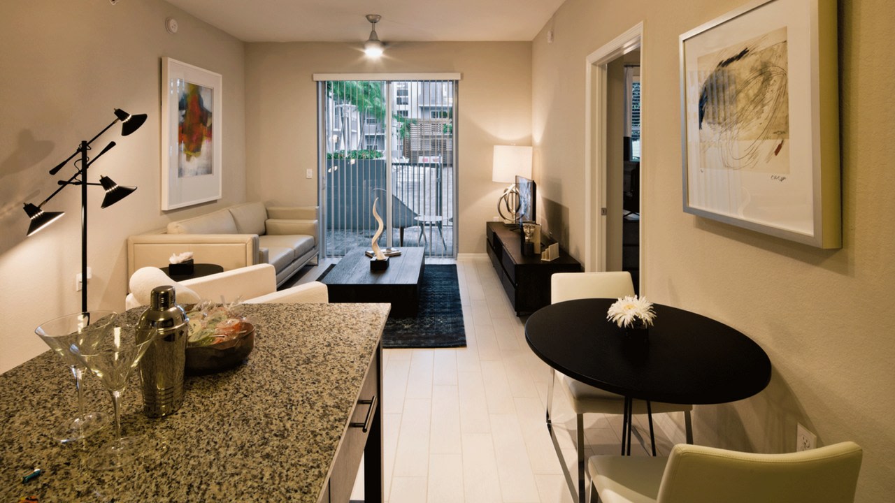Modera Douglas Station Image 7