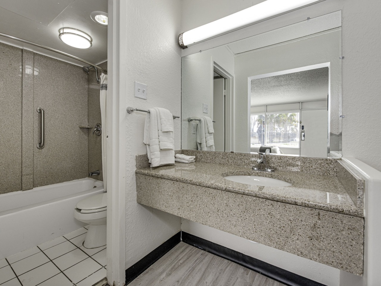 Vivo Living Wilmington Image 28