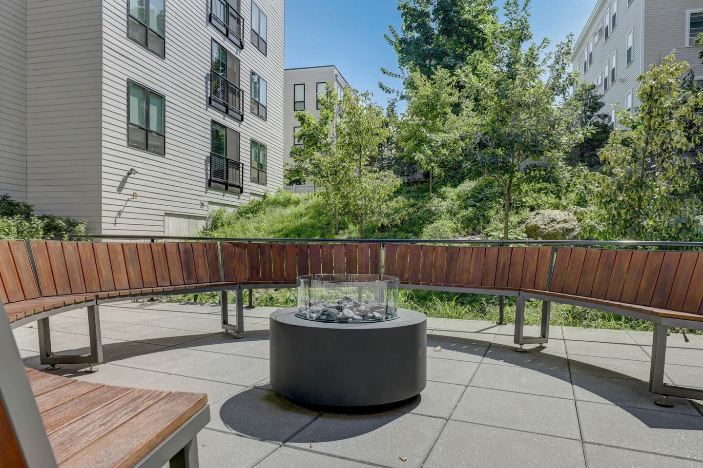 3200 Washington Image 28