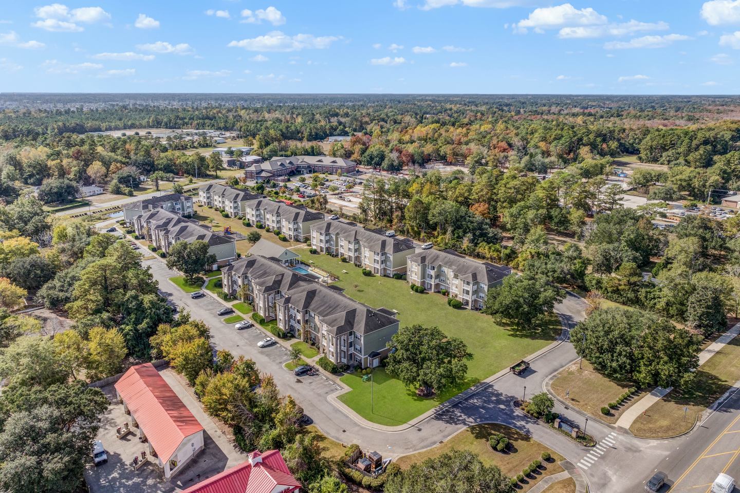 Flats at Leland Image 11