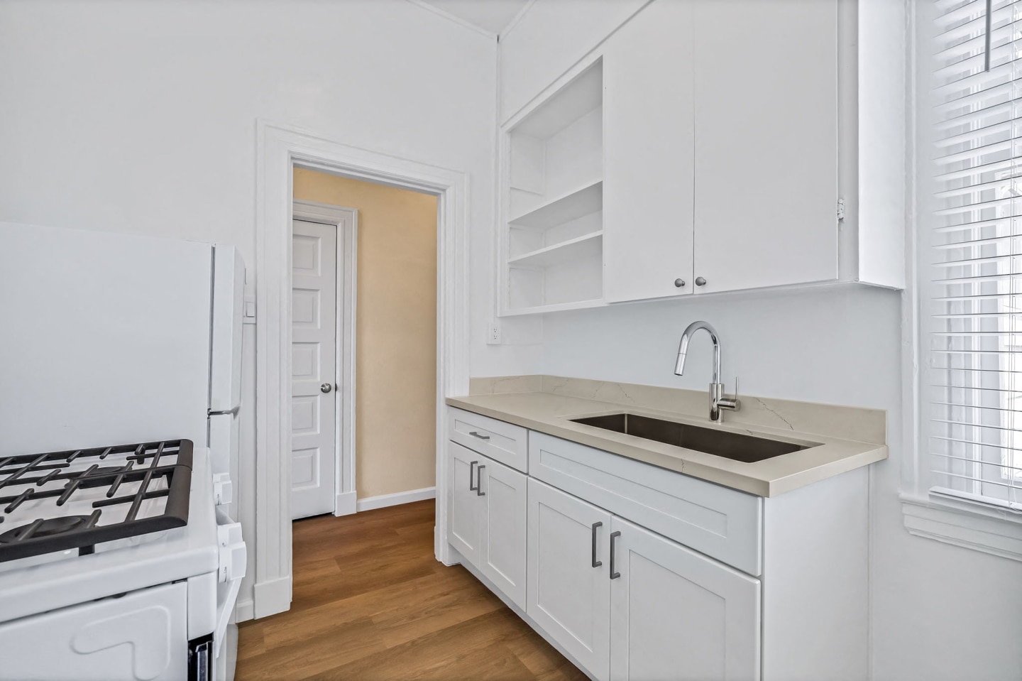 2023 FOLSOM Street Image 13