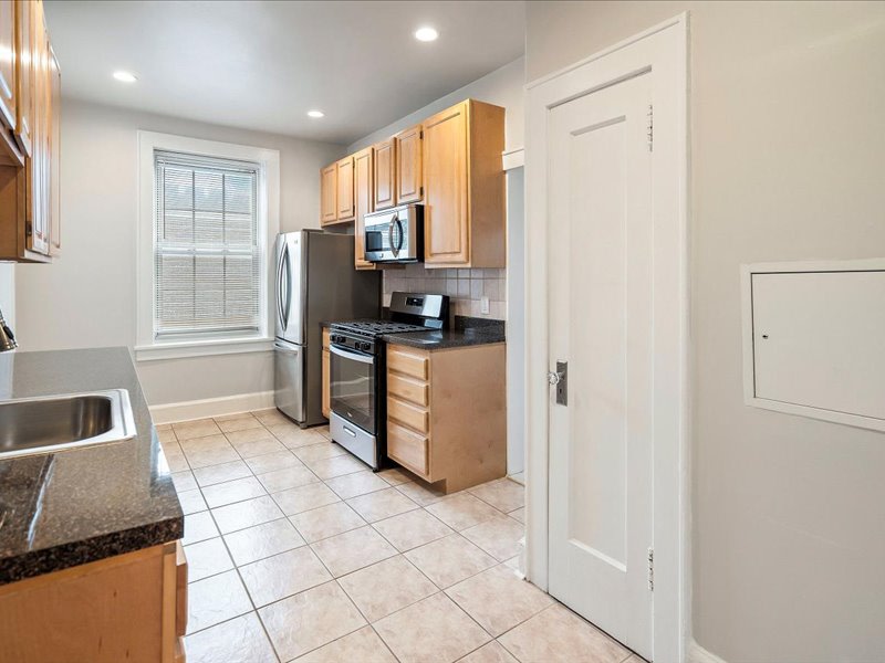 Worthington House Apartments Image 22