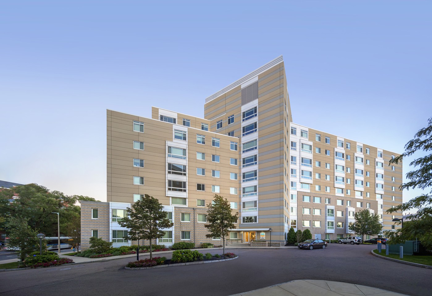 Peninsula Apartments Image 14