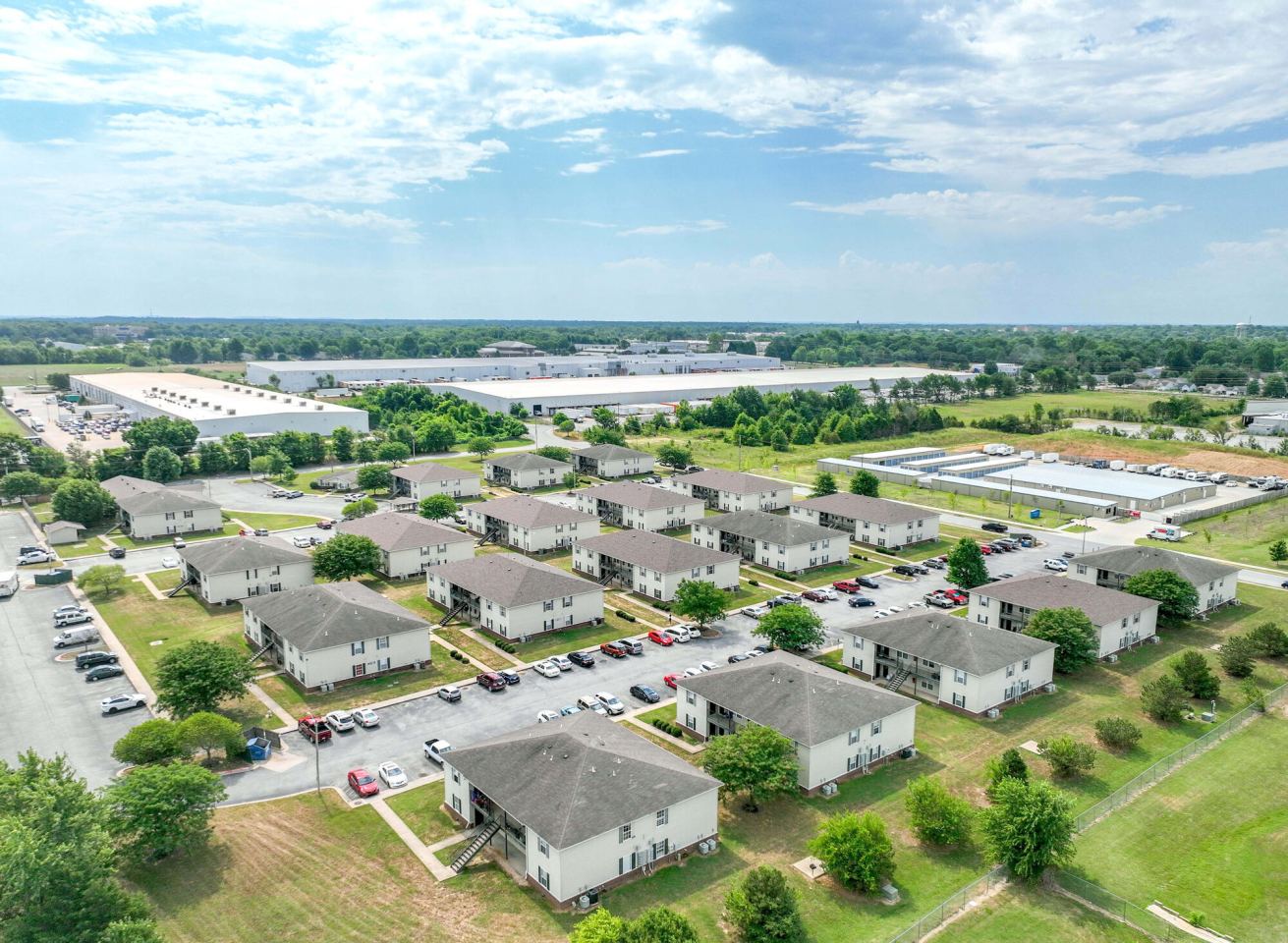 SouthWind Place Apartments Image 32