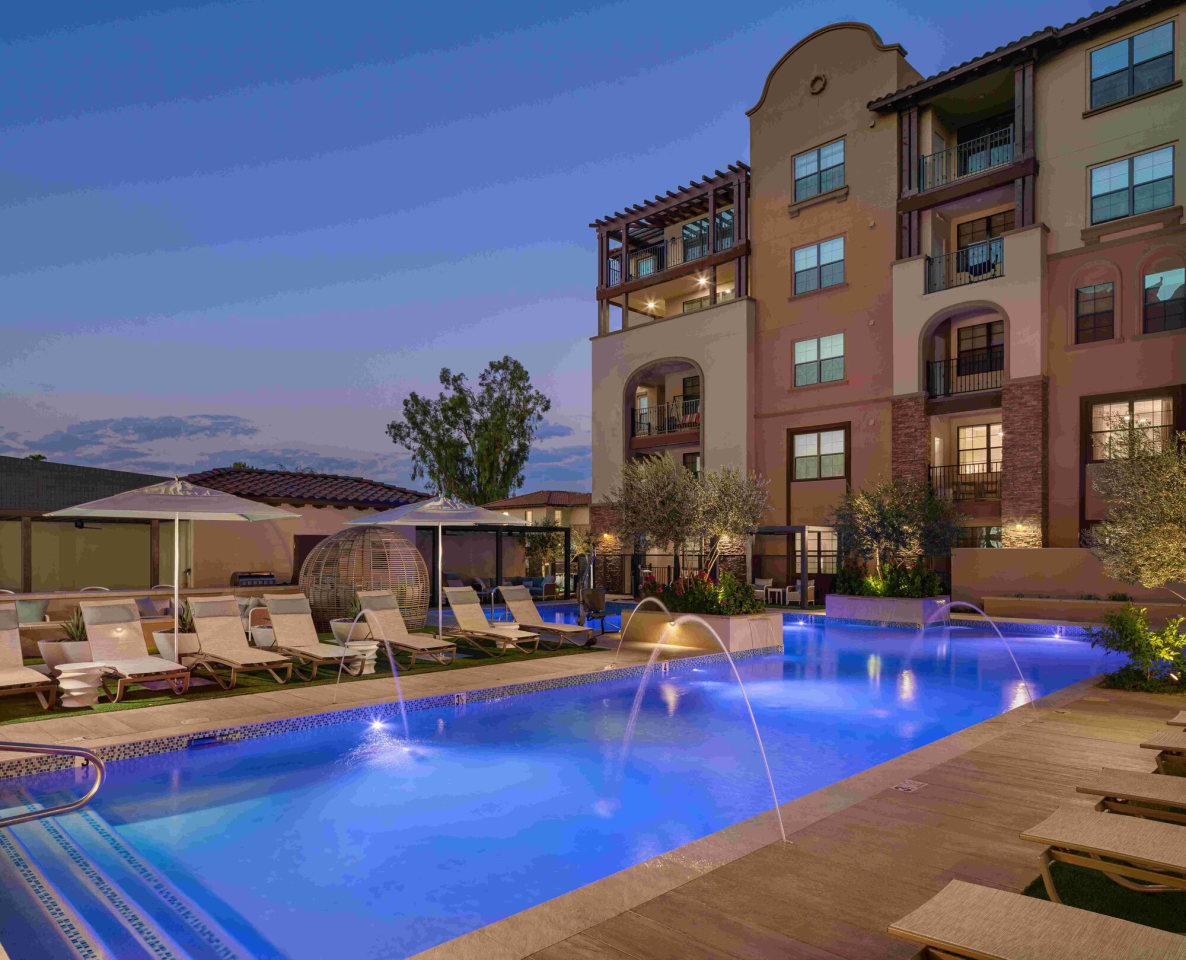 Manor Scottsdale Image 4