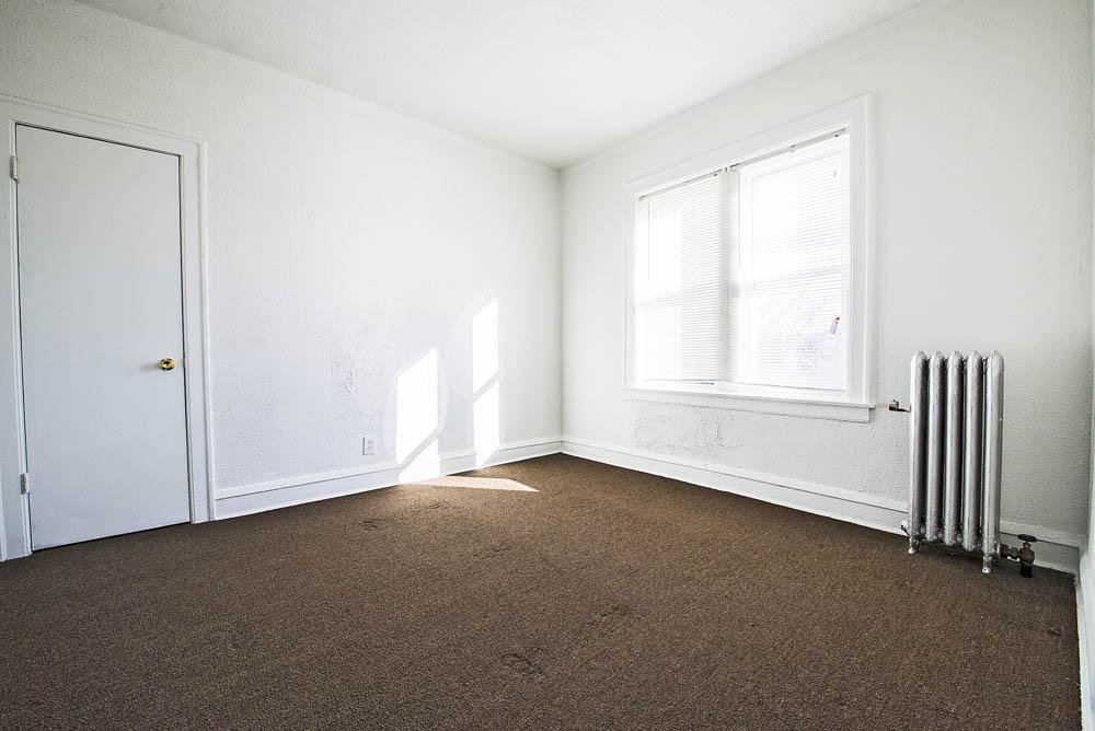 8056 S Drexel Ave Image 8