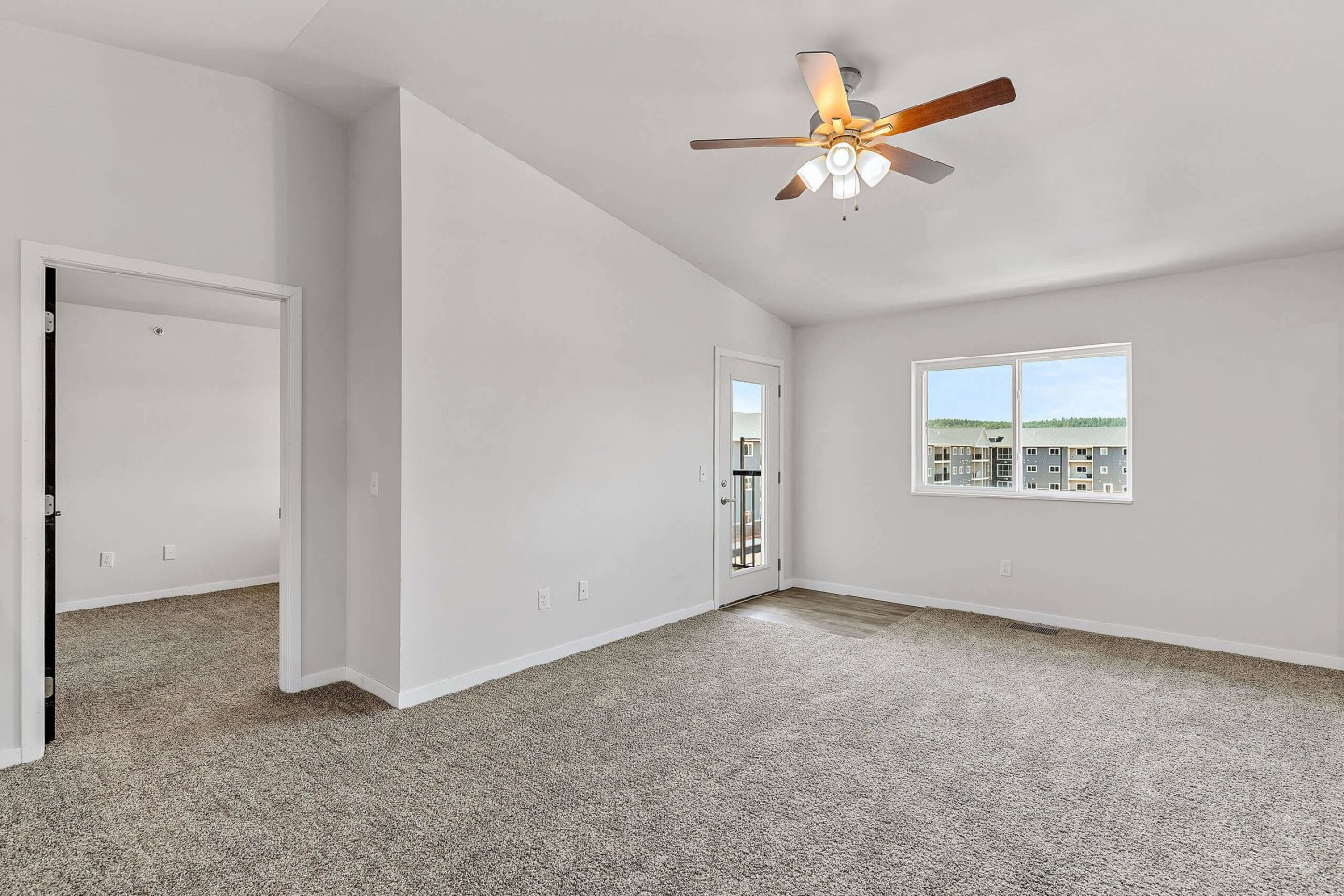 Red Rock Apartments Image 44