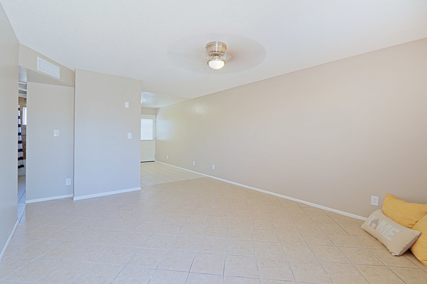Villas on 28th Image 3