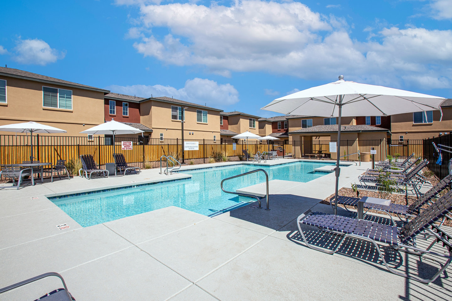 San Stefano Townhomes Image 26