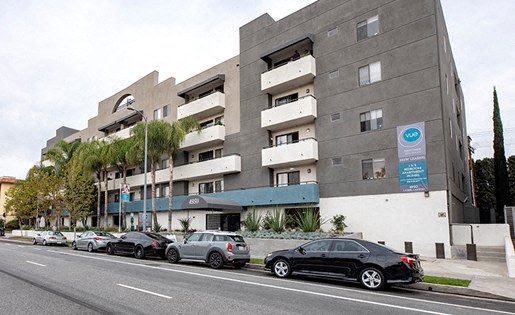 Vue at Laurel Canyon Image 3