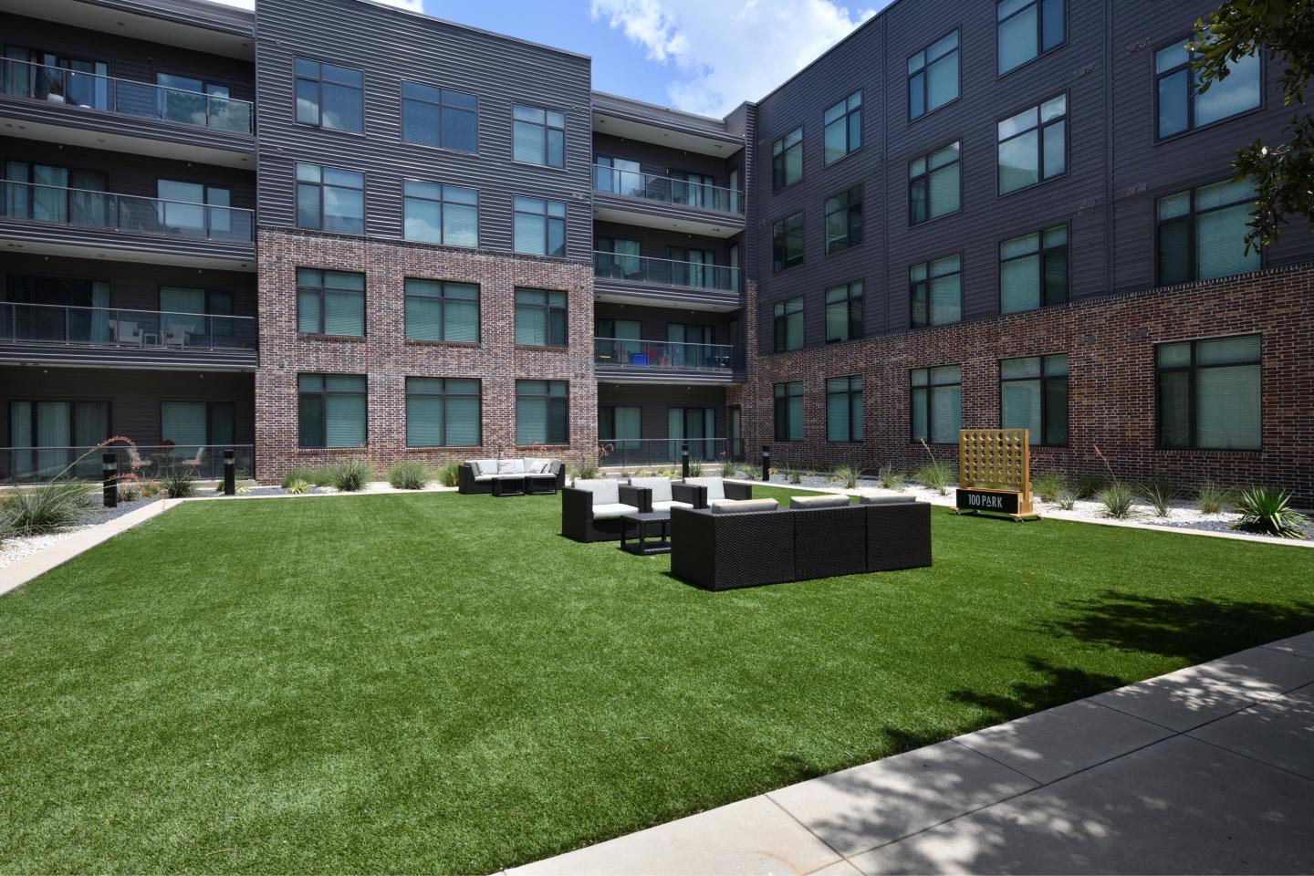 100 Park Image 8