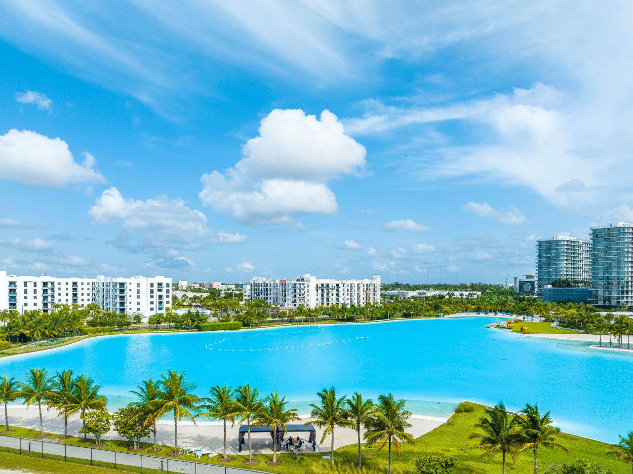 SoLe Mia Rentals Image 3